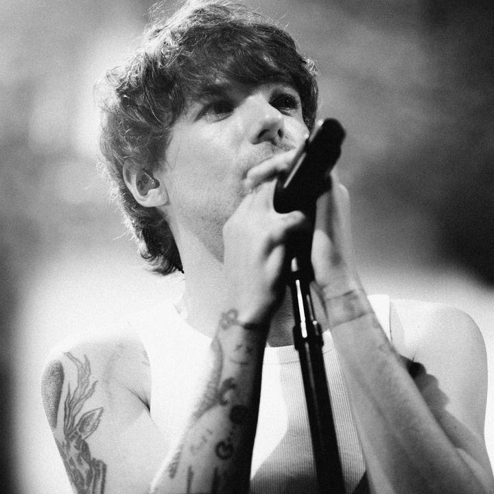 LOUIS TOMLINSON